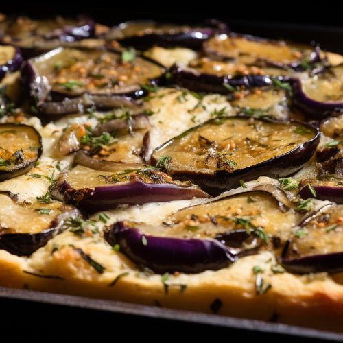 Focaccia à l'épeautre avec aubergines