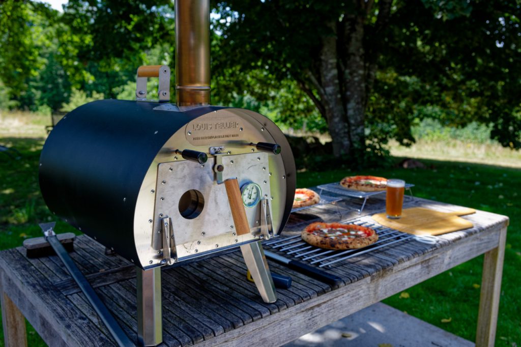Marcel par Louis Tellier four a pizza a bois