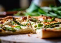 Pizza blanche sensationnelle : l’onctuosité de la Mozzarella di Bufala et la fraîcheur des asperges dans une recette à tomber ! Pizza blanche sensationnelle : l’onctuosité de la Mozzarella di Bufala et la fraîcheur des asperges dans une recette à tomber !